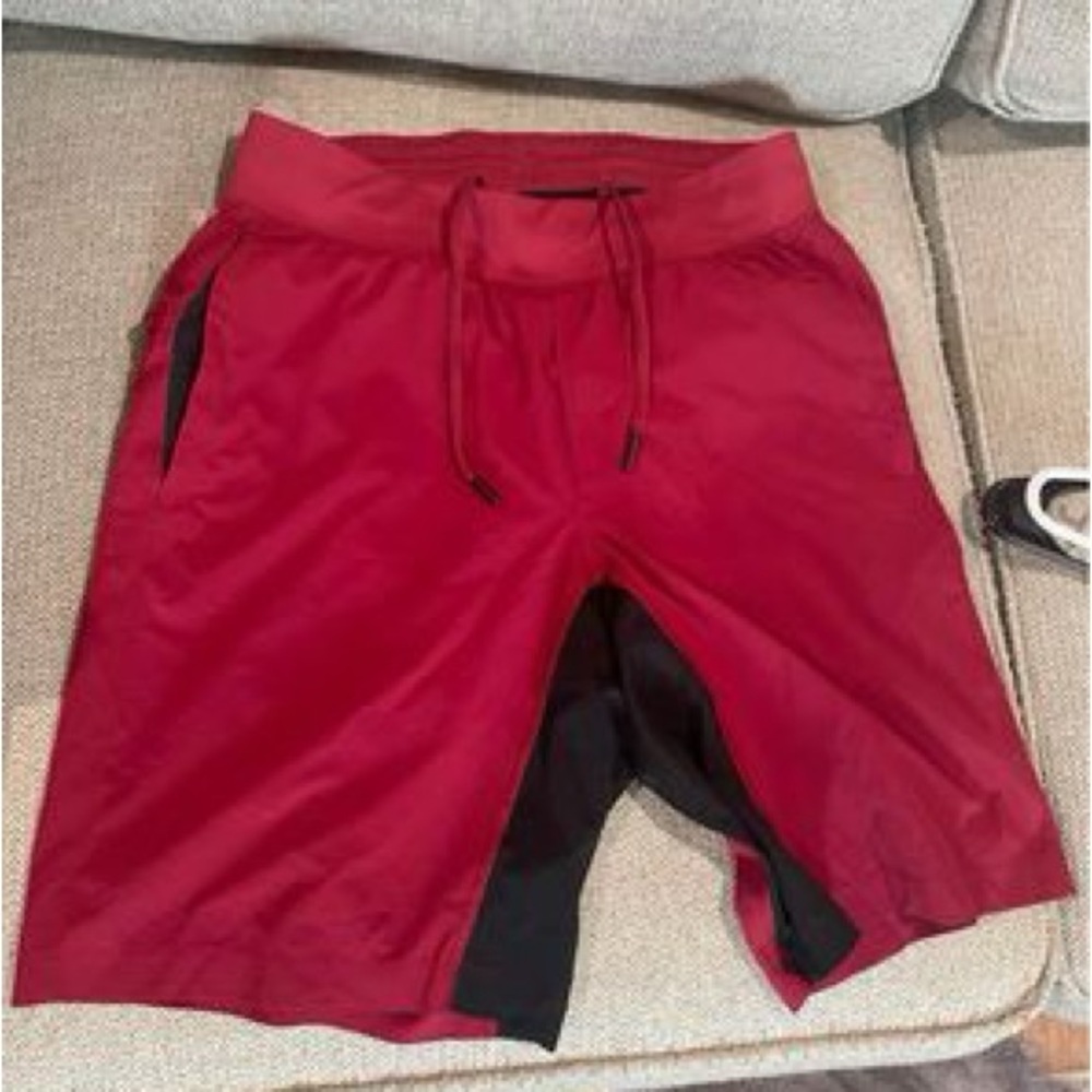 Lululemon liner shorts